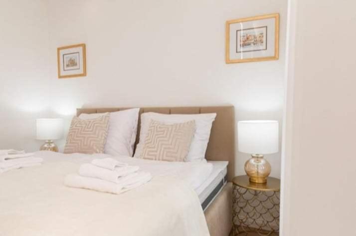 Podhájska Diamond - Luxusny Apartman Marco מראה חיצוני תמונה