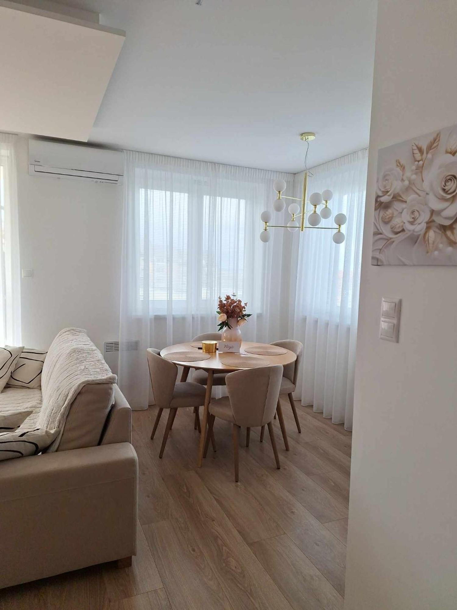 Podhájska Diamond - Luxusny Apartman Marco מראה חיצוני תמונה